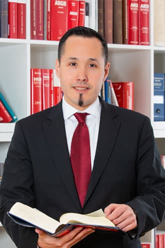 RA Dr. Alexander T. Scheuwimmer, MBA